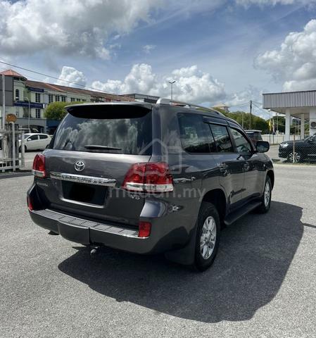 2009 Toyota LANDCRUISER V8 4.5 (A) Diesel Engine - 3
