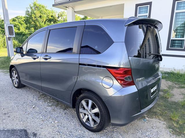 2012 Honda FREED 1.5 E (A) - 4