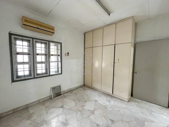 1.5 Storey USJ 2 Subang Jaya 5