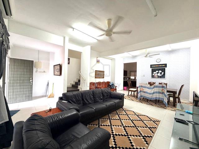 (RENOVATED WELL MAINTAINED) 2 Storey Terrace Taman Rembau Perdana 1