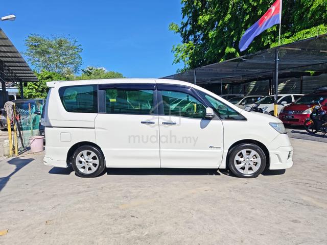 2013 Nissan SERENA FULL SPEC 2.0 (AUTO) - 2