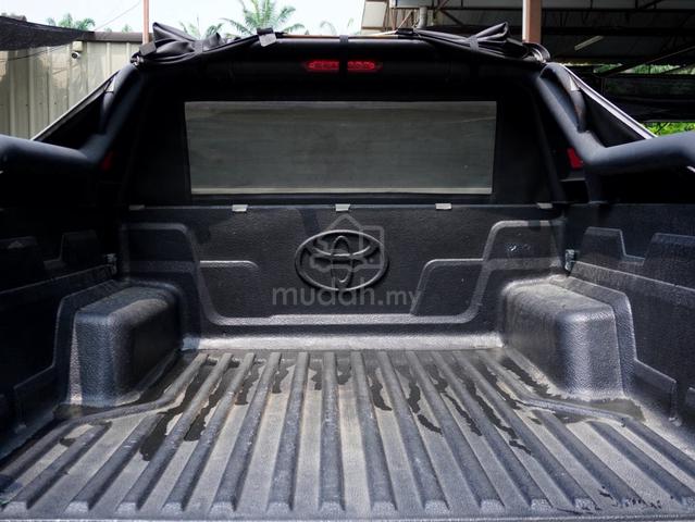 Toyota Hilux 2.8D (Rogue) 2023 (4X4) - 5