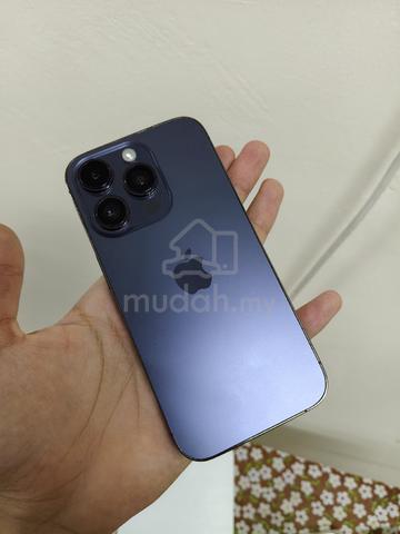 Carousel Image