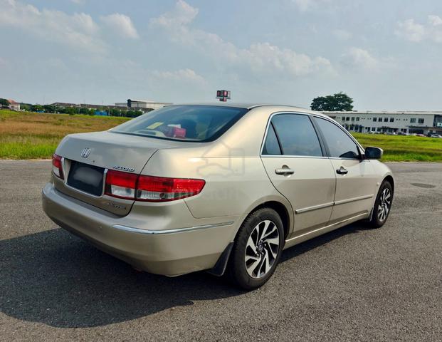 2004 Honda ACCORD 2.0 VTI (A) car king - 4