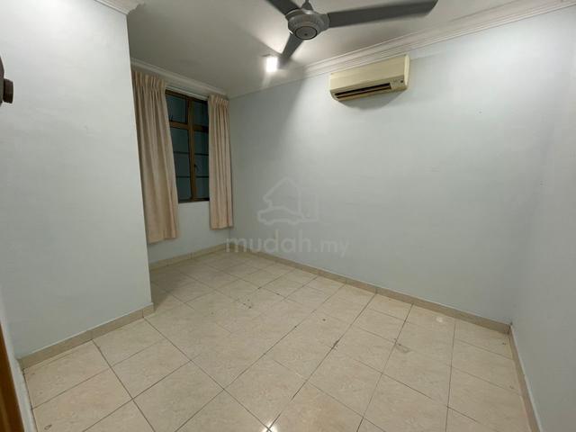 Landed house / Desa cemerlang / 4Bed / Mydin / aeon/ crescendo /toppen 5