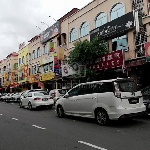 Ground floor shop lot , Bandar Puteri Puchong 1