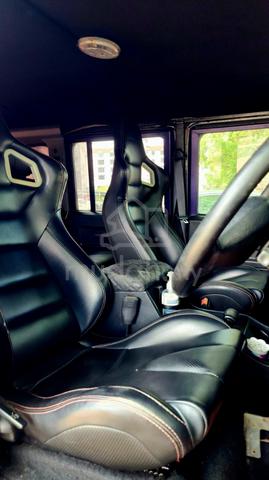 2003 Land Rover DEFENDER 2.5 110SW (A) - 3