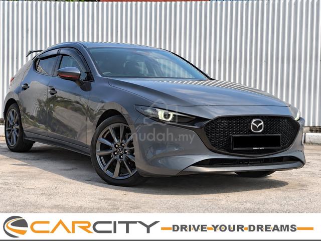 2025 Mazda 3 2.0 LIFTBACK 8K KM F/S UNDER WARRANTY - 2