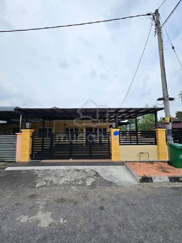 Corner Lot Single Storey Terrace,Taman Halaman Indah, Jawi ,Penang 1