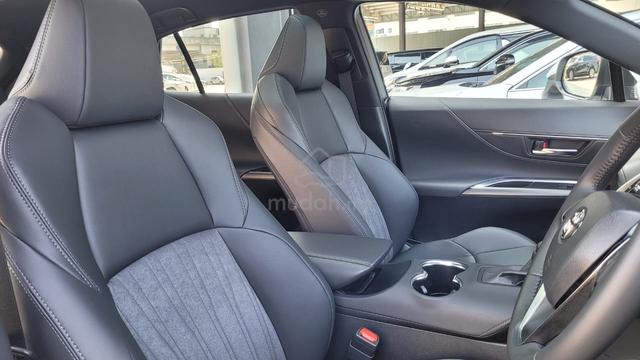 2025 Toyota HARRIER 2.0 Z JBL P/Roof 4Cam HUD BSM - 5