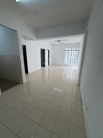 Pangsapuri Villamas 1