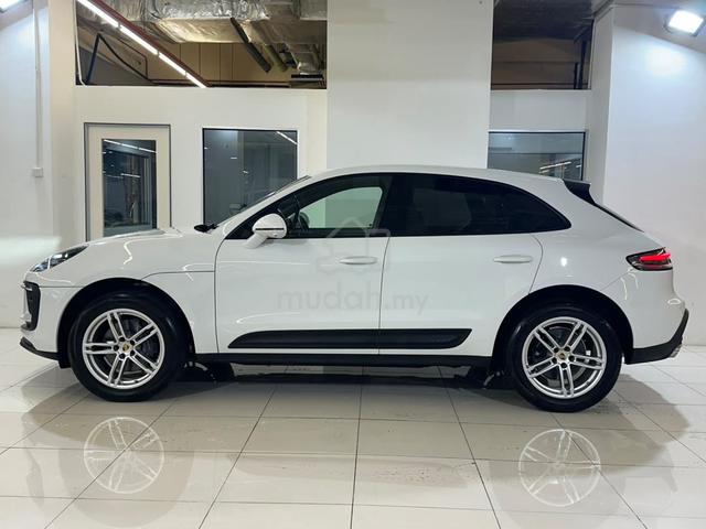 2022 Porsche MACAN 2.0 (A) - 5