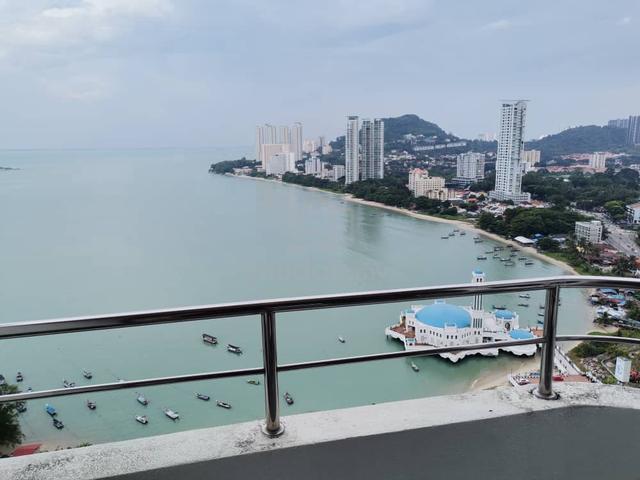 Marina Tower (Ratu Mutiara) 1