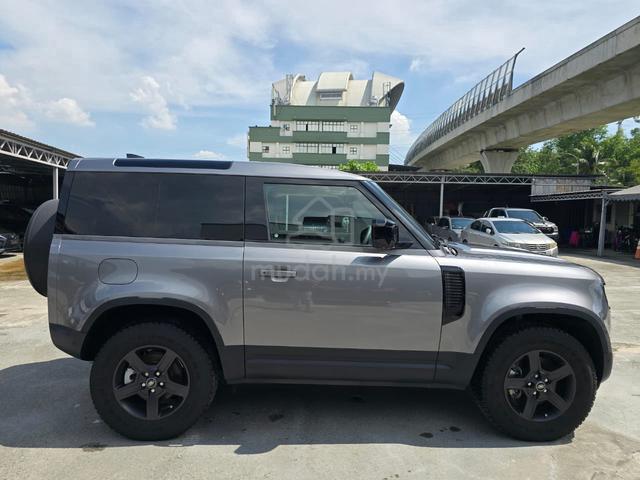 2022 Land Rover DEFENDER P300 90 MERIDIAN P/ROOF - 3