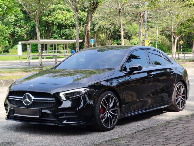 Local FSR 2023 Mercedes Benz A35 Sedan 2.0 4Matic - 1
