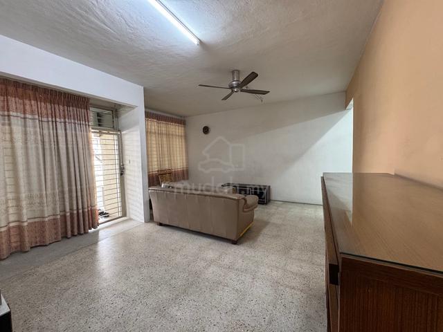 Big Terrace house in Lorong Kapal for sale 1