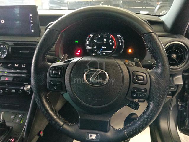 2023 Lexus IS300 2.0 F-SPORT MODE BLACK 3 - 5