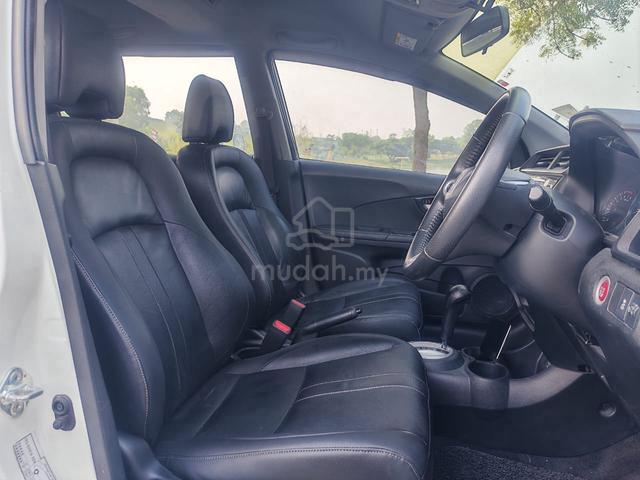 2018 Honda BR-V 1.5 V 1Y-WARRANTY F/SERVICE 1 OWR - 3