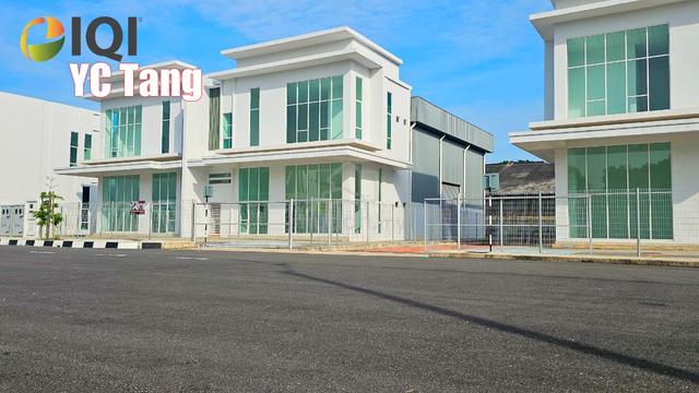 Taman Industri Oren Semi-Detached Factory 1