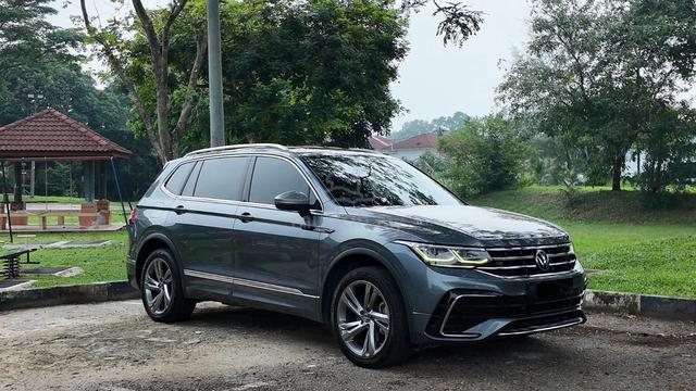 2022 Volkswagen TIGUAN 2.0 ALLSPACE TSI R-LINE 4 - 5