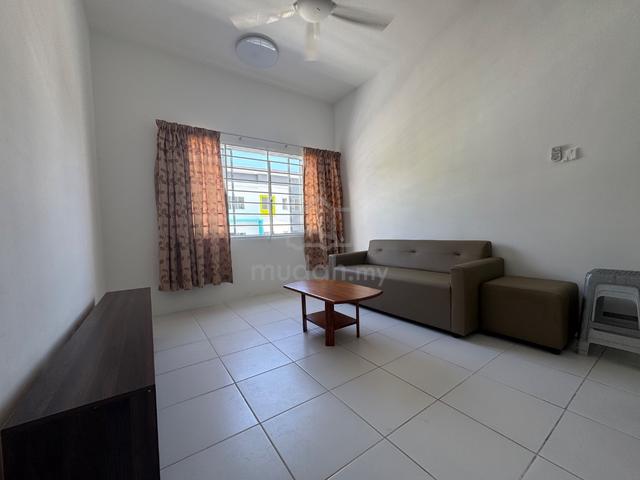 Residensi Acacia 1