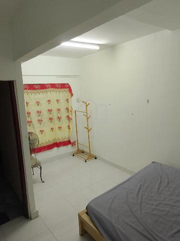 kekosangan bilik kemasukan segera 1