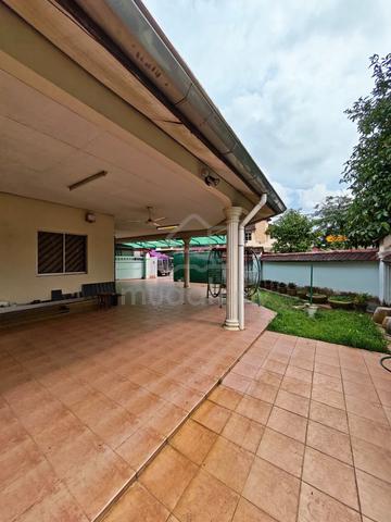 Puteri Wangsa Jalan Badik Single Storey Terrace Corner Lot House 1