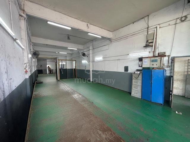 2-Sty Light Factory bu 3800sf with Power 100amp Klang Jaya for sales 1