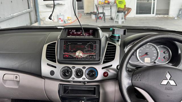 2014 Mitsubishi TRITON 2.5 KB4TGJRXZR FACELIFT (A) - 3