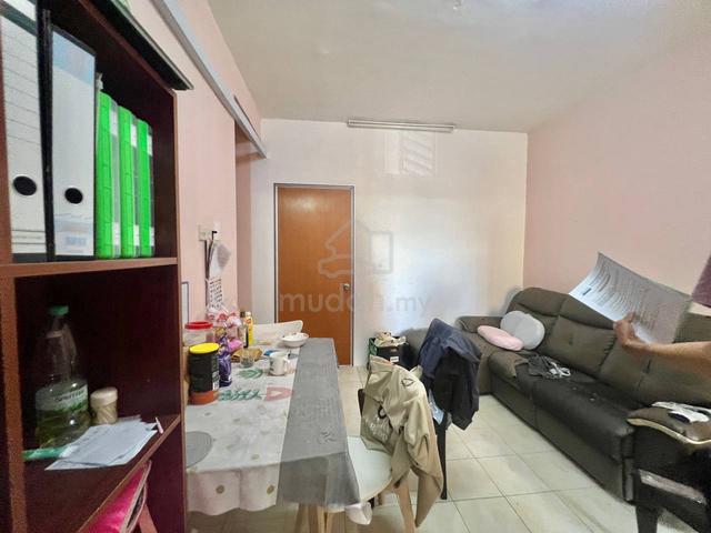 Indah Court Apartment (Bukit Indah) 1