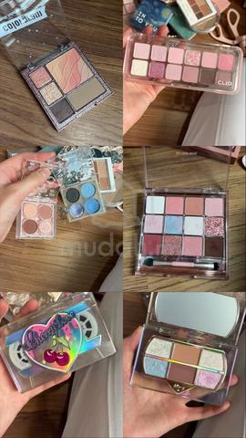 Makeup 9/10 Condition - photo 3 of 5