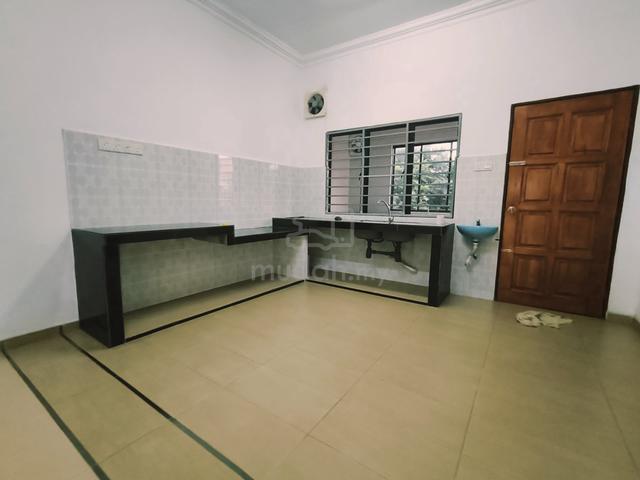 Bandar Baru Kundang 1