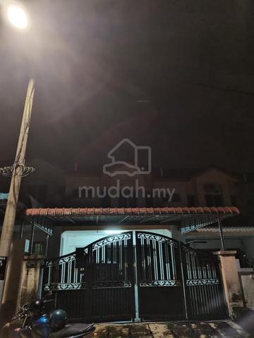 Sewa Bilik (Lelaki) di Puncak Jelapang Maju 1