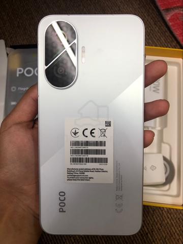 美品 POCO F7 512GB White Xiaomi POCO F7 512GB SIMフリー [ホワイト] 価格比較 - 価格.com