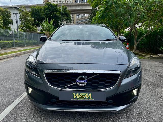Volvo V40 2.0 CROSS COUNTRY T5 F.S.R.ORI KM &COLOR - 2
