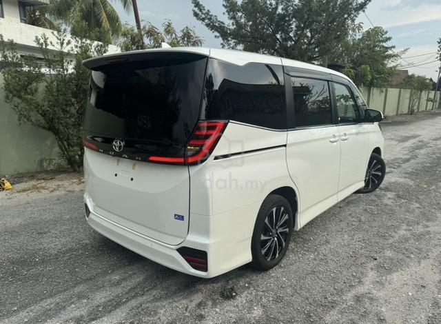 2023 Toyota NOAH 2.0 S-Z 3LED POWER-BOOT 7seater - 4