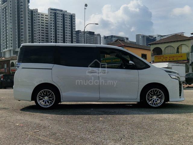 2019 Toyota VOXY 2.0 X (A) NEW FACELIFT SET 8 SEAT - 3