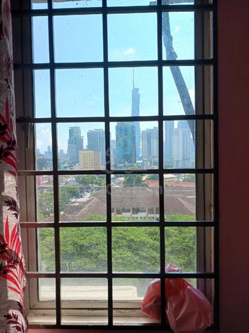 Palm Court (Brickfields) 1