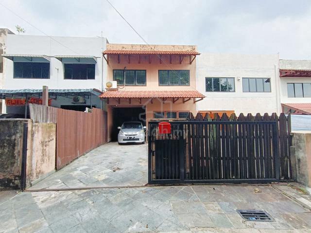 3.5 Storey Terrace Taman Kesuma Ampang Selangor 1