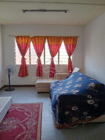 Flat PKNS Seksyen 8 Shah Alam 1