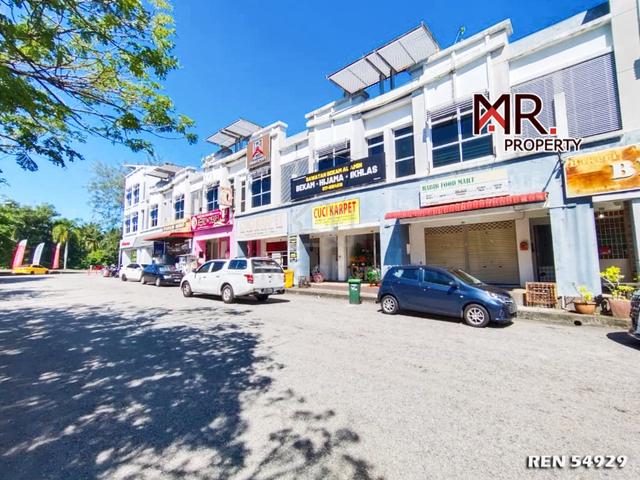 FACING ROAD Ground Floor Shop Lot Bandar Laguna Merbok FOR RENT 1