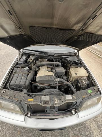 1995 Mercedes Benz 200 2.0 W123 (A) - 5