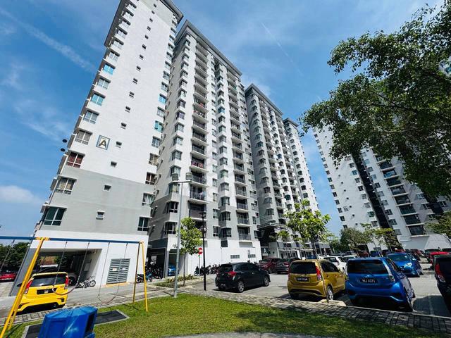 Residensi Laguna Biru 2 1