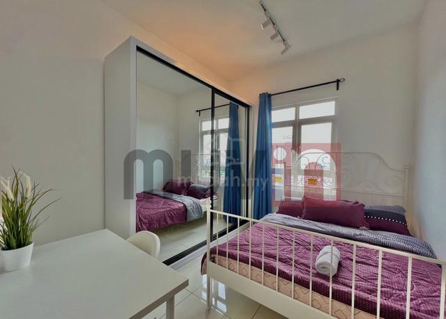 TR Residence 1