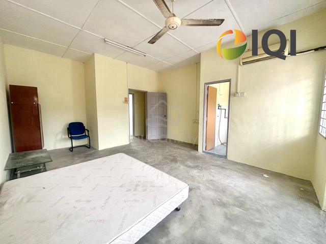 Below Market Value‼️2 Storey Terrace @ Tmn Machang Bubok, Bm 1