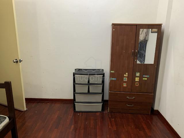 room for rent 1