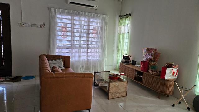 Taman Pinggiran Permata, Batu Caves, 2 storey corner house for sale 1