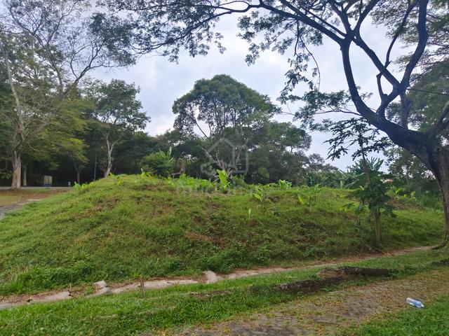 Planter's Haven Bungalow Land 1