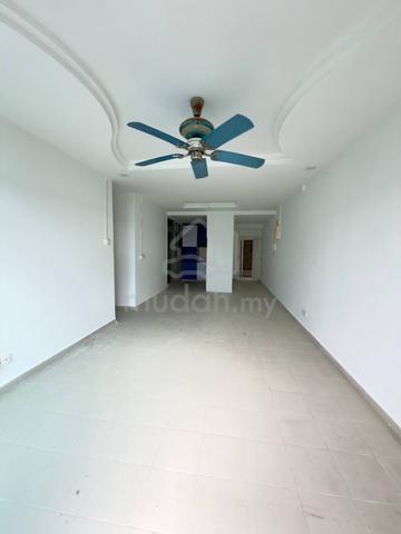 Lake View Suites 1