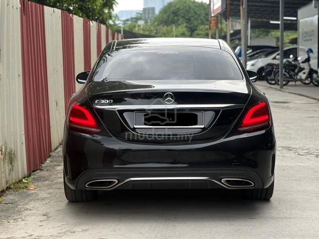 2019 Mercedes Benz C300 2.0 AMG LINE (CKD) (A) - 4